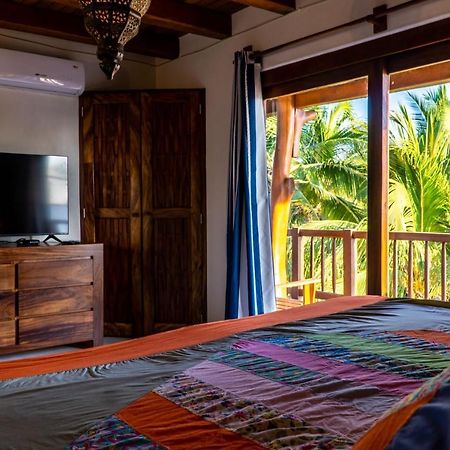 Hotel Bajito Bay 特隆戈内斯 外观 照片