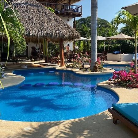 Hotel Bajito Bay 特隆戈内斯 外观 照片