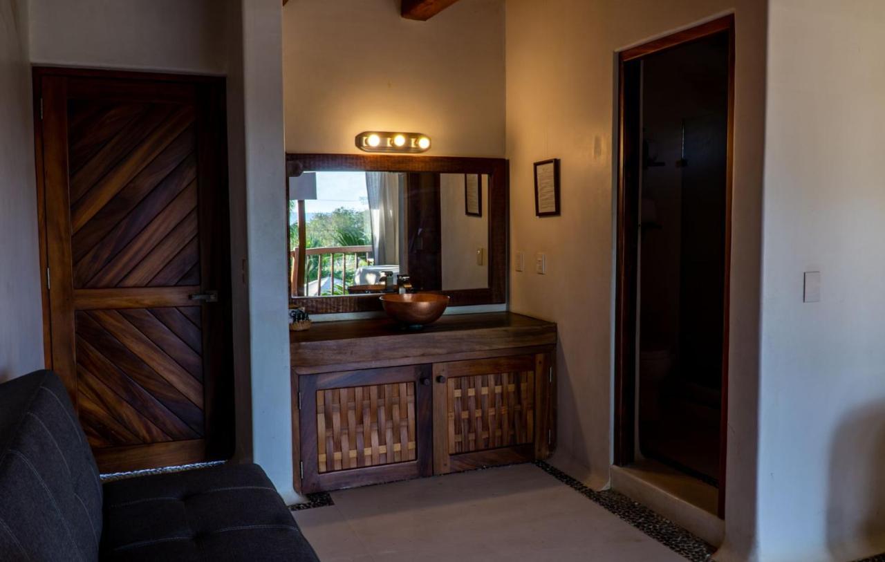 Hotel Bajito Bay 特隆戈内斯 外观 照片
