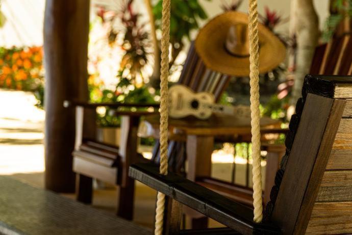 Hotel Bajito Bay 特隆戈内斯 外观 照片